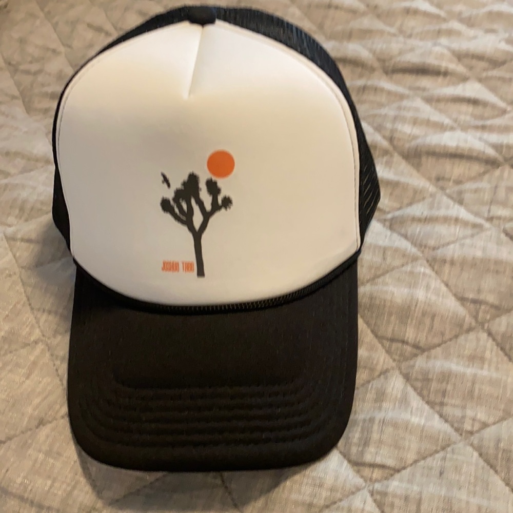 Joshua tree hat